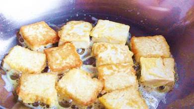 煎豆腐時，記住2點，不易碎不粘鍋，口感好吃