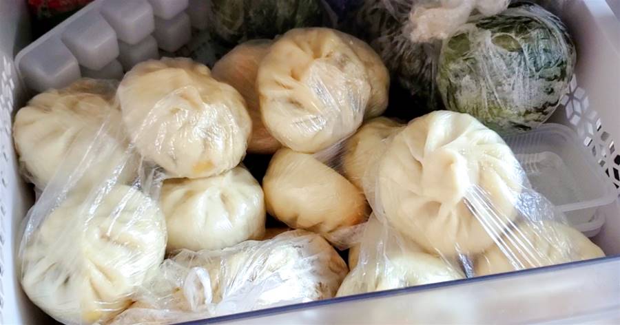 很多人只吃它的根，其實葉子才是寶，包包子比白菜韭菜好吃，包一次凍冰箱，隨吃隨取